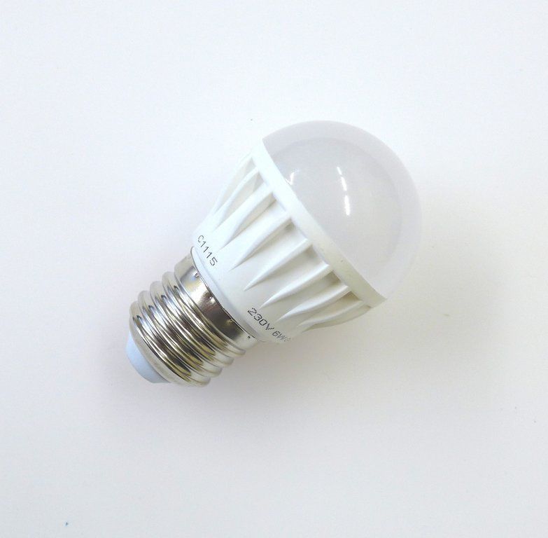 Лампа светодиодная LED 5вт E27,шар белый SAFFIT