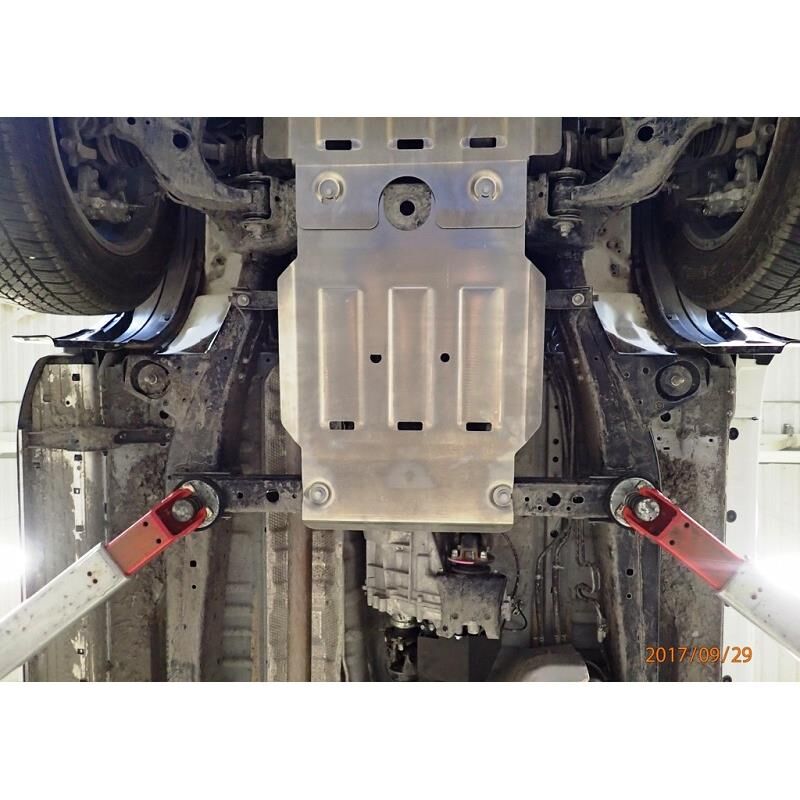 Защита КПП для Toyota HILUX Revo (2015-)