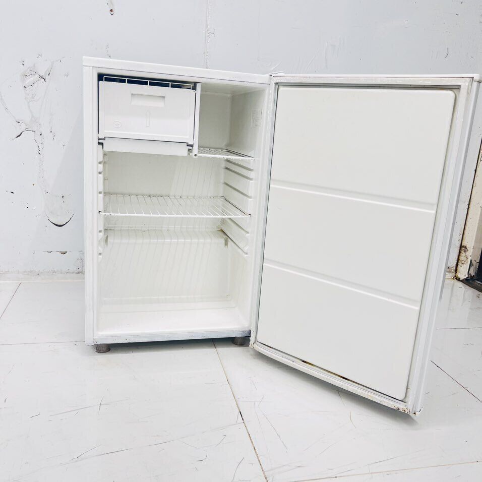 Шкаф холодильный Айсберг 60*46*в70 0+5 (615) б*у