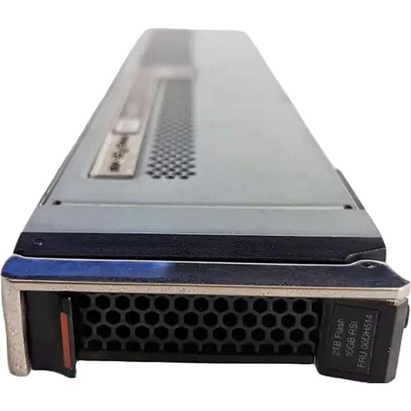 SSD накопитель IBM FlashSystem 840 2 ТБ (00DH514)