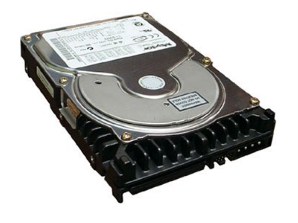 Жесткий диск IBM 146GB 10K 3.5" SCSI, 8B146J0 Накопители