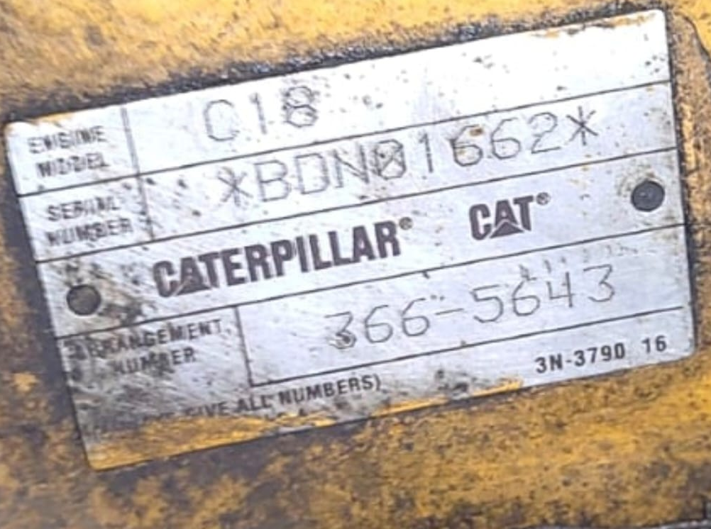 Двигатель Cat C18
